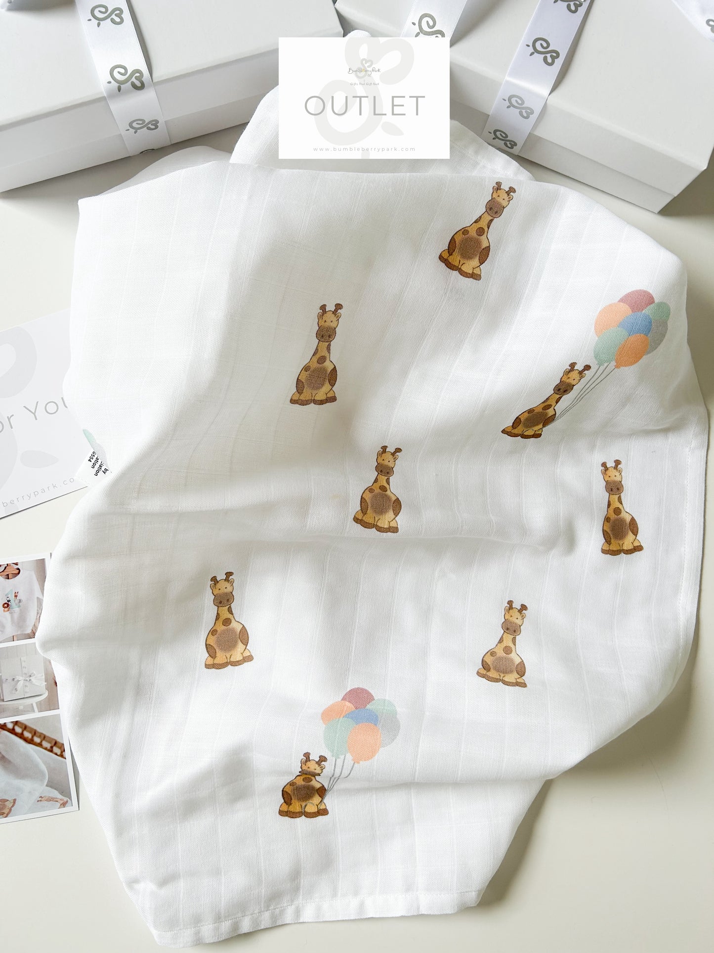 OUTLET Giraffe Balloons Muslin