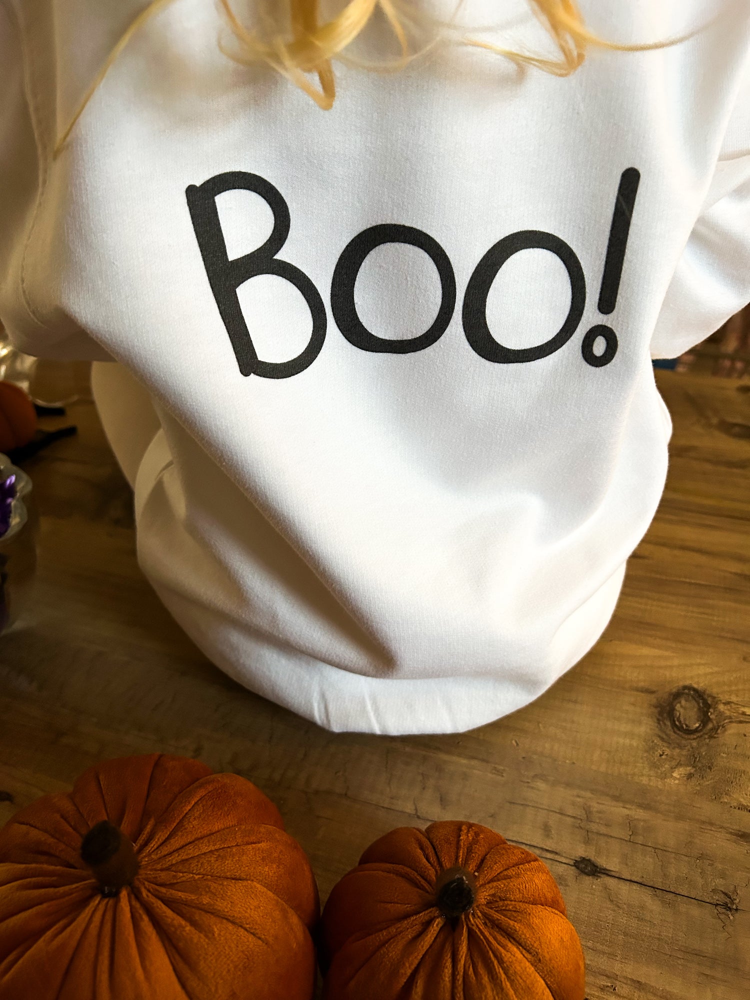 white children's Halloween ghost sweatshirt with Boo! text print