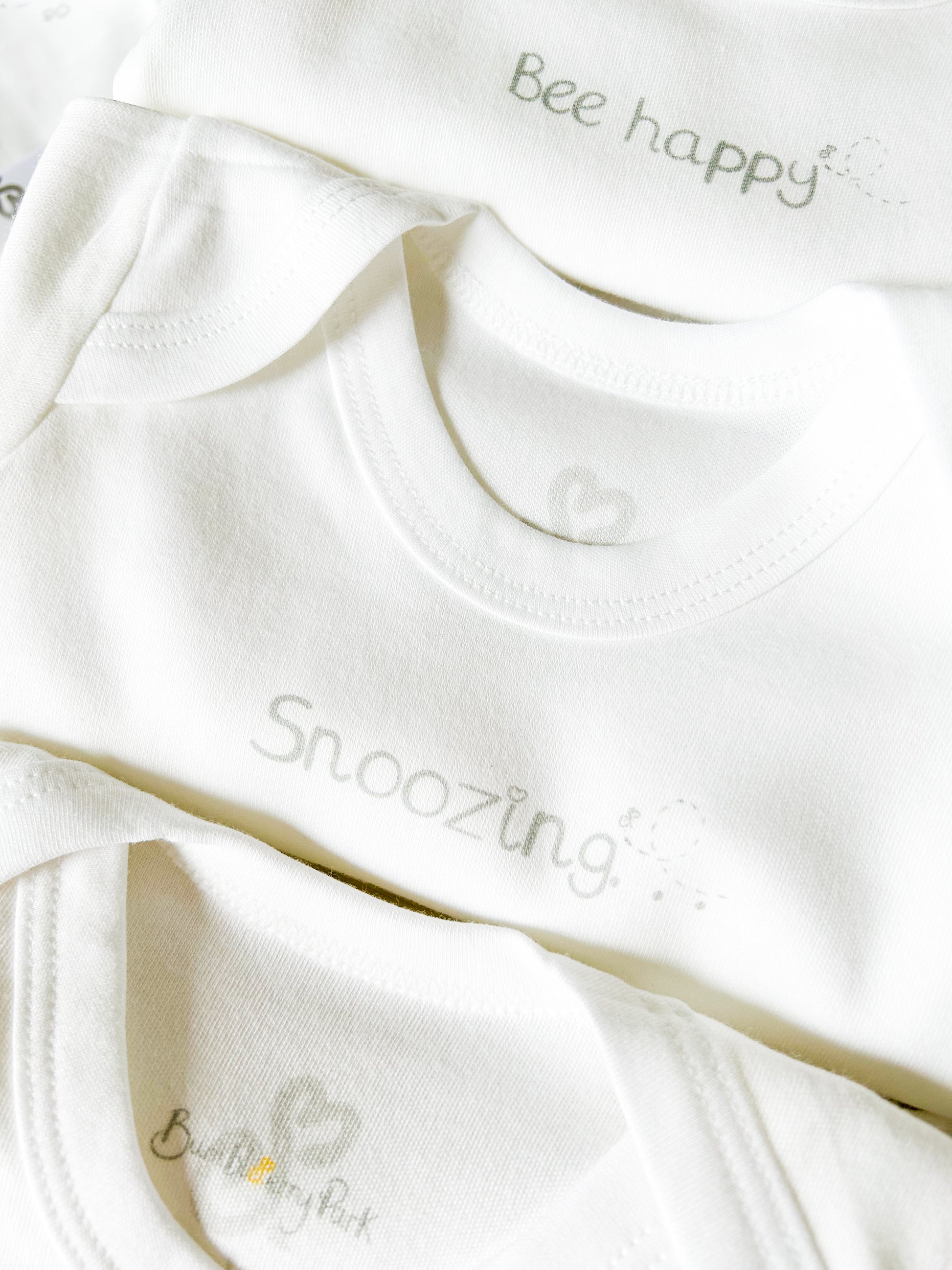 baby vest printed with snoozing text design