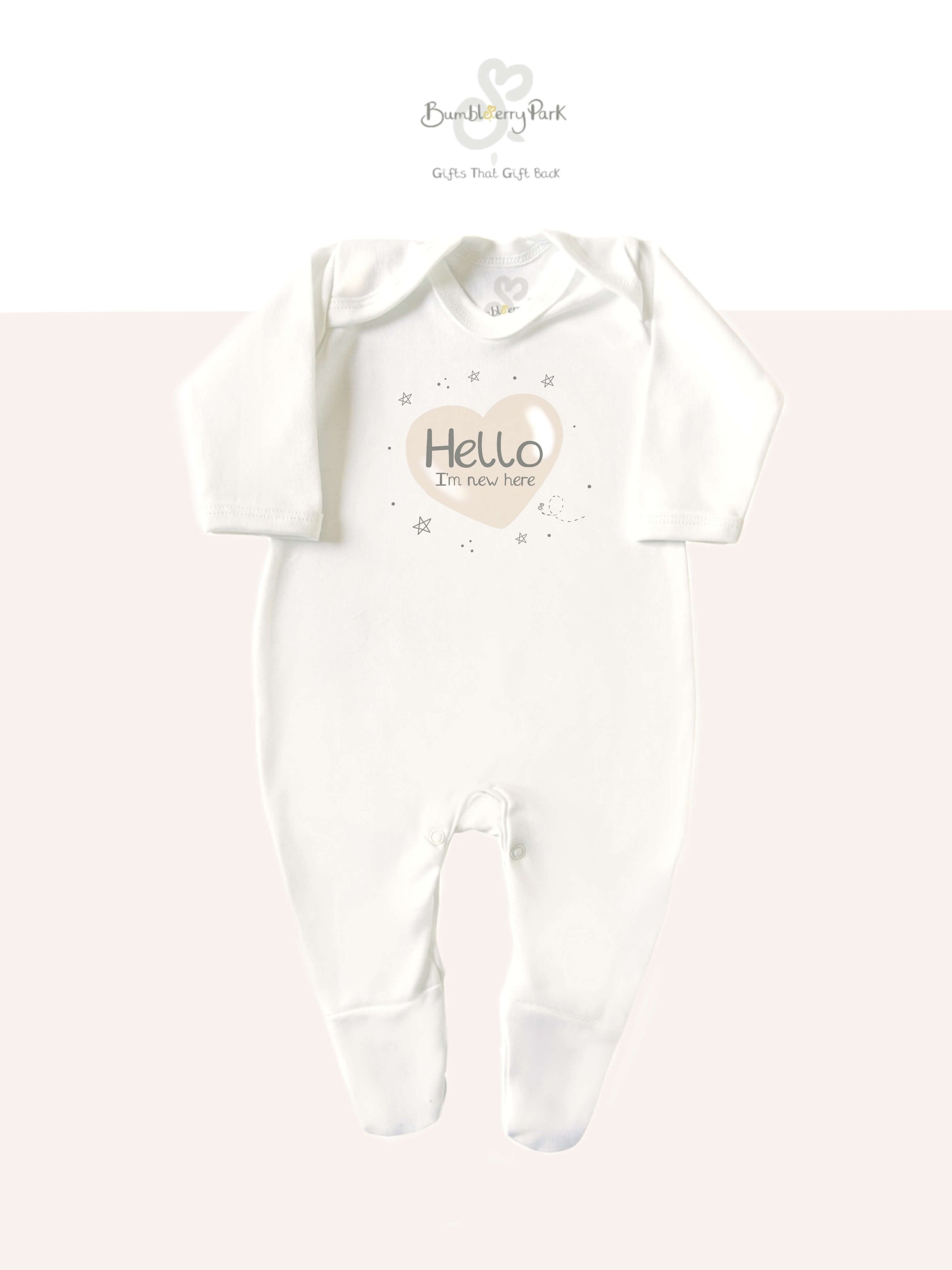 neutral heart print baby sleepsuit with hello i'm new here print